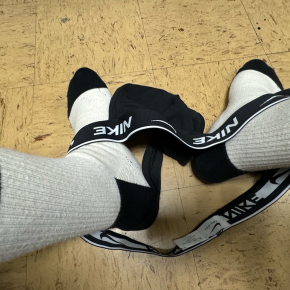 Nike Men's Dri-FIT Essential Cotton Stretch Jock Strap - Picture 2 of 10